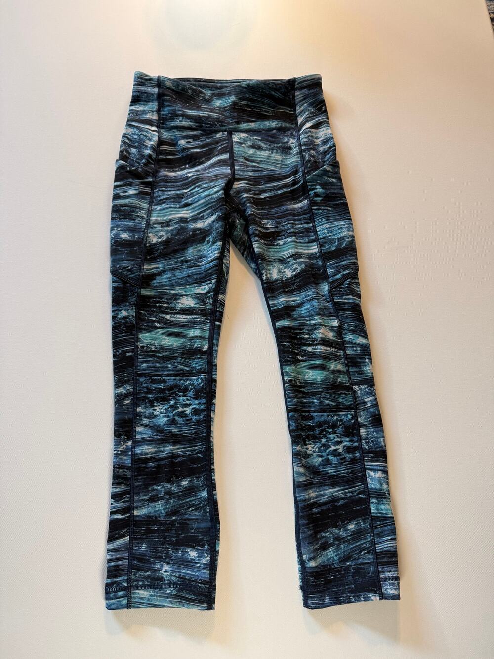 Lululemon Speed Up Crop 21 Shorelines Multi Blue Pocket Leggings Womens 2